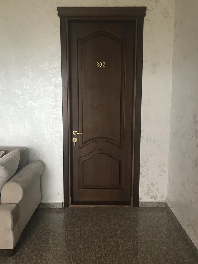 Nani'S Sweet Home Батуми Экстерьер фото